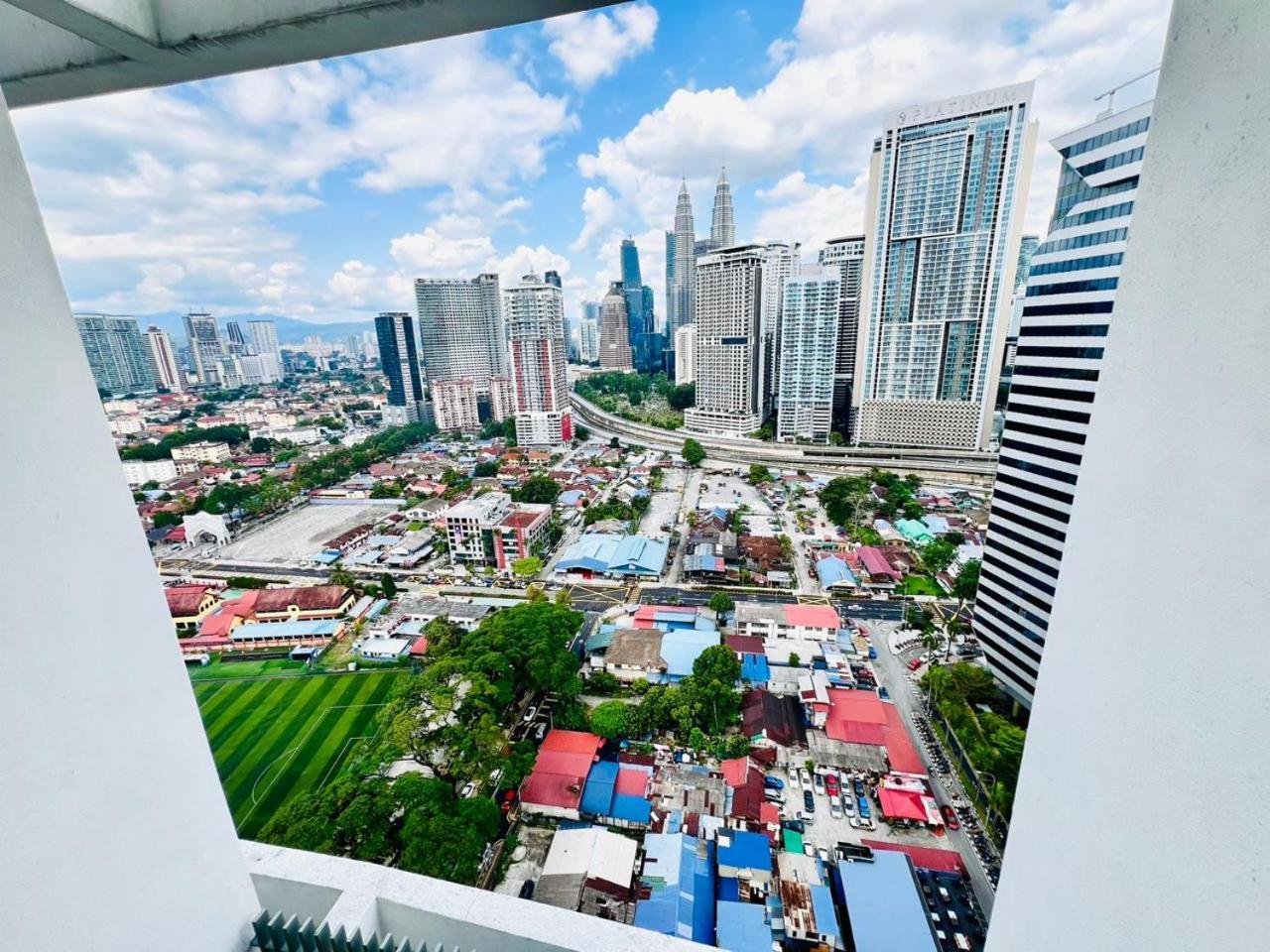 The Luxe Colony Skypool By Tasu Home Kuala Lumpur Eksteriør bilde