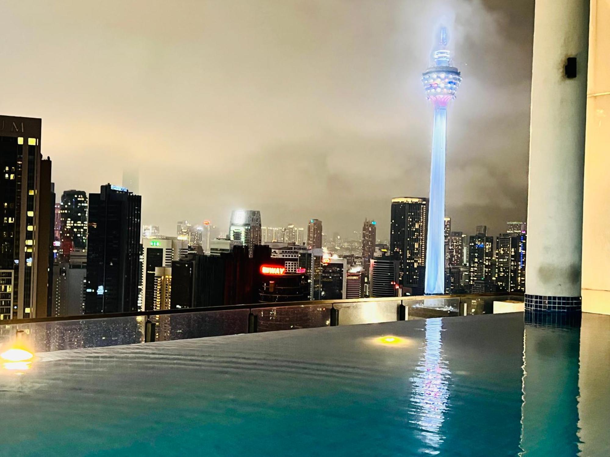 The Luxe Colony Skypool By Tasu Home Kuala Lumpur Eksteriør bilde